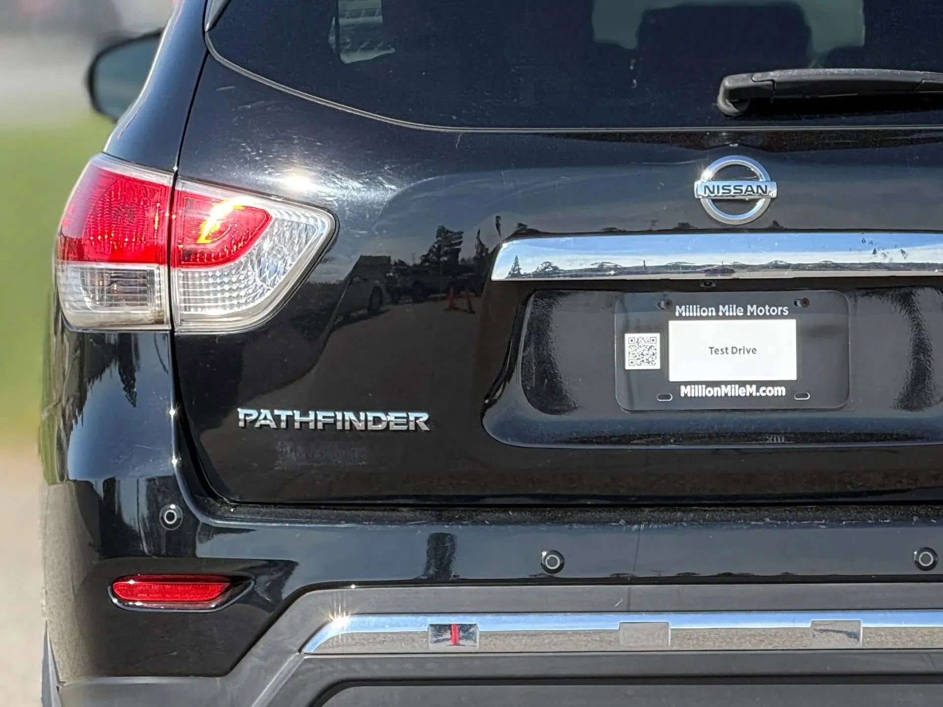 Used 2013 Nissan Pathfinder SV image 13