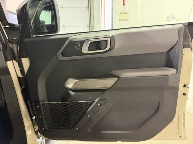 Used 2022 Ford Bronco Everglades AWD/4WD image 26