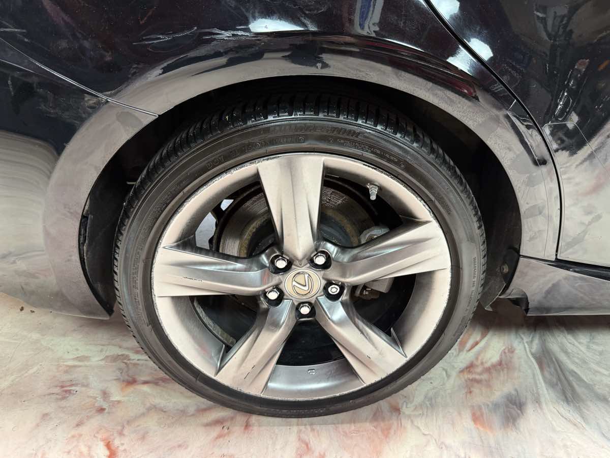 Used 2014 Lexus IS 350 AWD w/ Navigation Package image 38