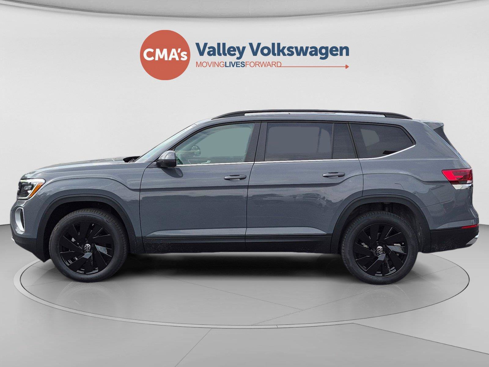 New 2026 Volkswagen Atlas SE AWD/4WD image 2