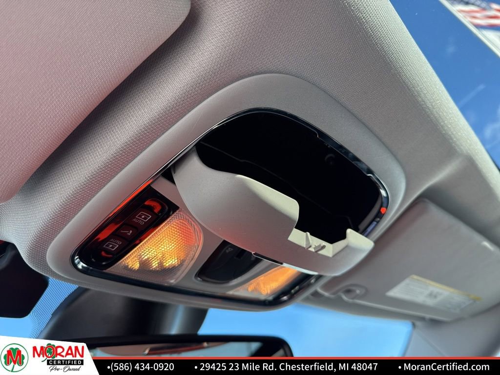 Used 2022 Jeep Cherokee Latitude Lux w/ Sun & Sound Group image 21