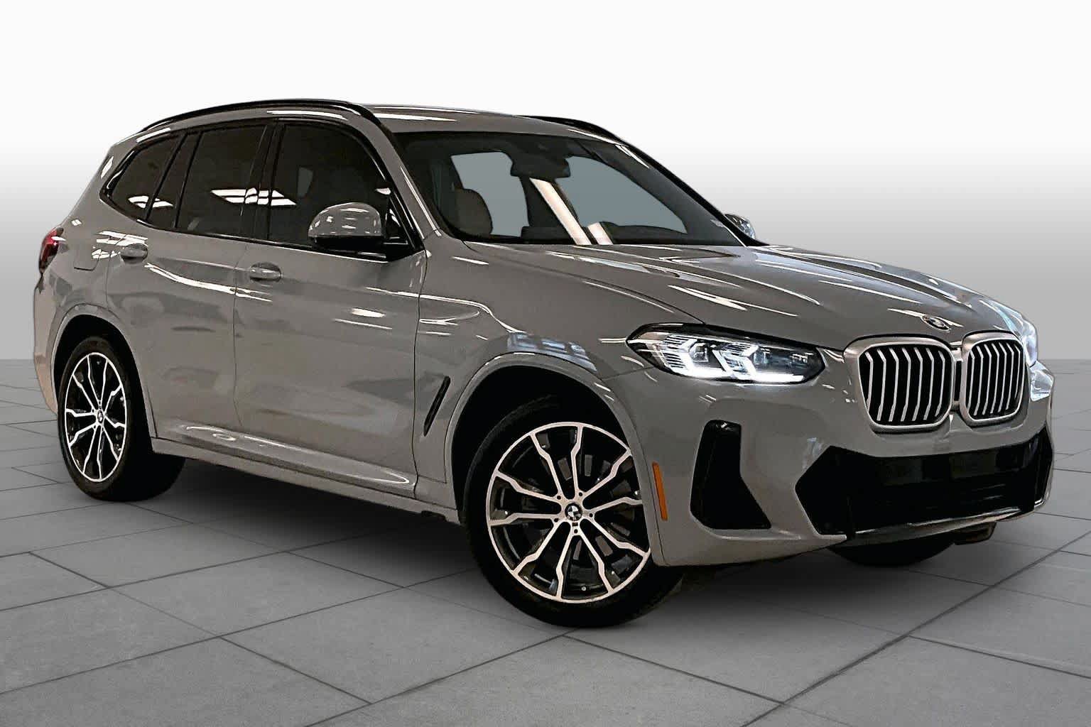 Used 2024 BMW X3 sDrive30i w/ Premium Package RWD image 2