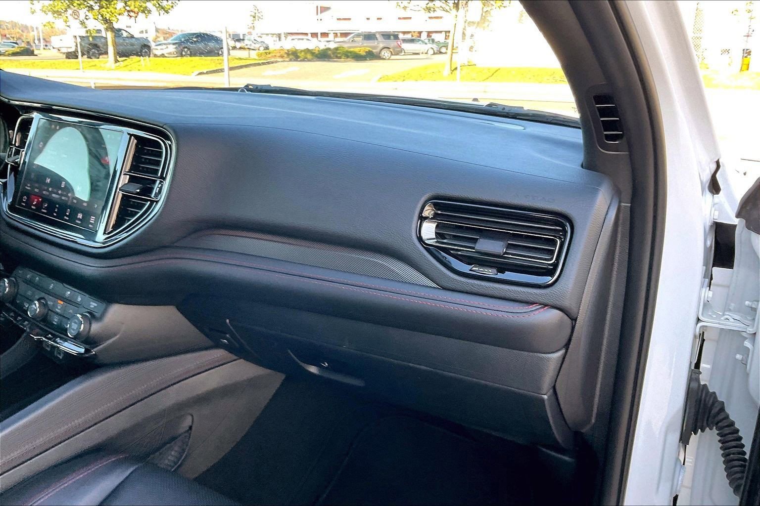 Used 2024 Dodge Durango GT image 17