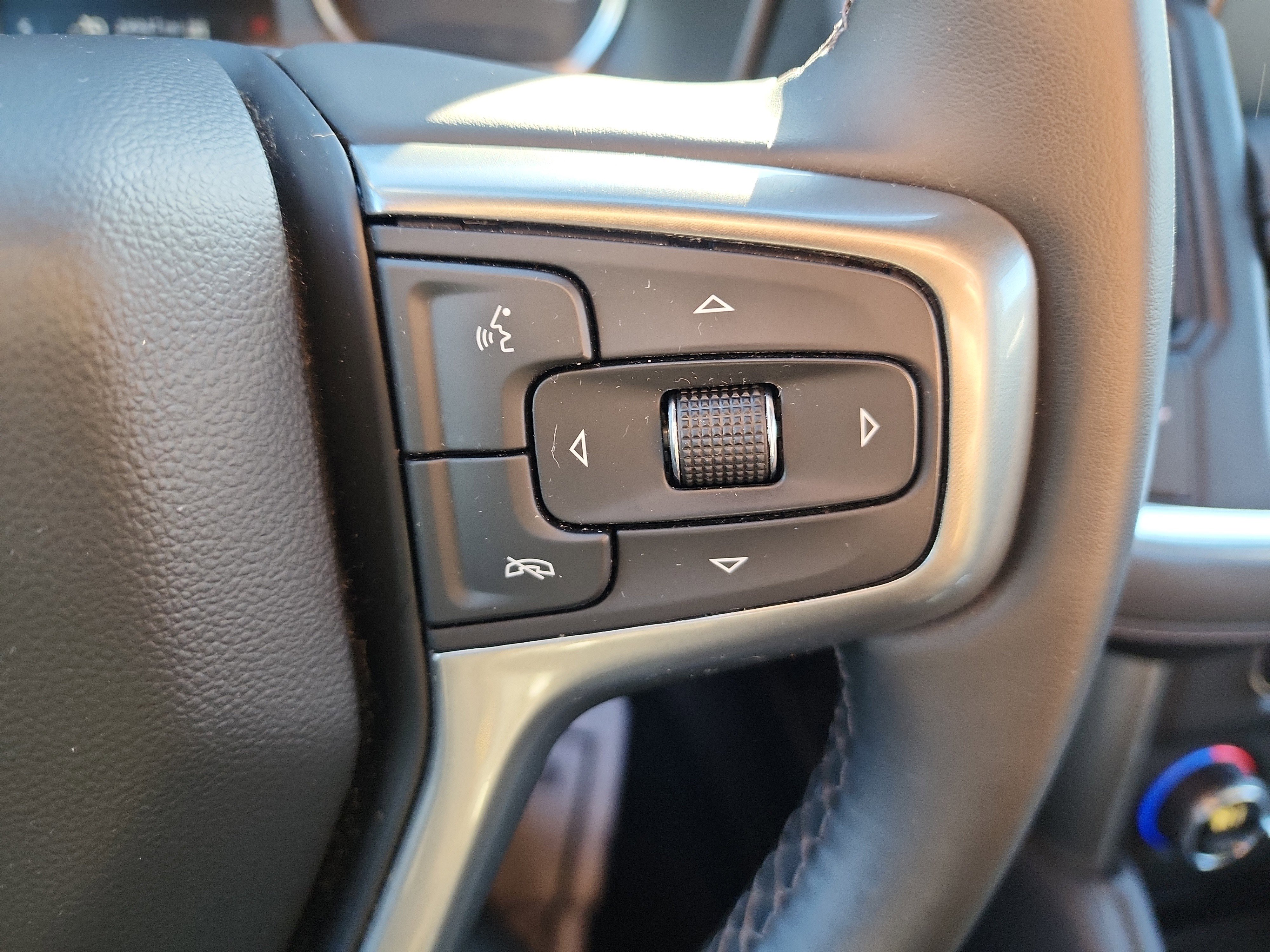 Used 2024 Chevrolet Tahoe LS w/ Max Trailering Package image 18