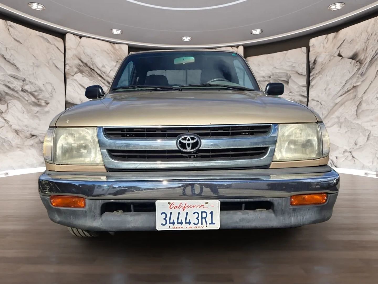 Used 1999 Toyota Tacoma 2WD Xtracab image 2