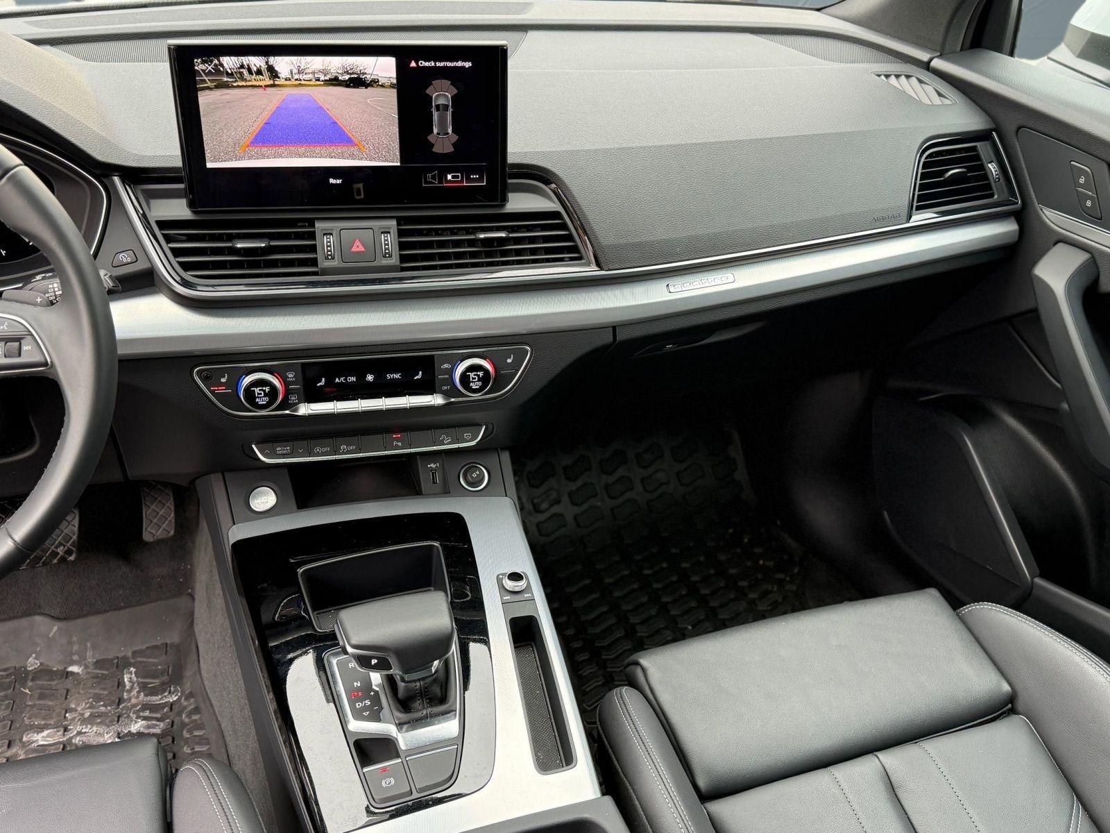 Certified 2025 Audi Q5 2.0T Premium w/ Convenience Plus Package image 30