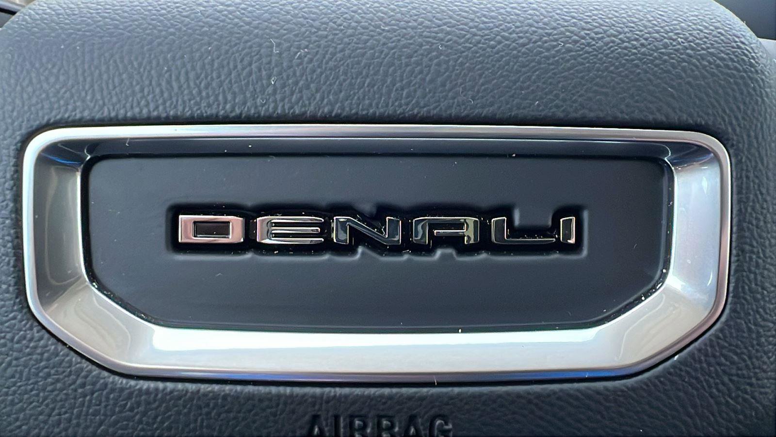 Used 2026 GMC Terrain Denali AWD/4WD image 36