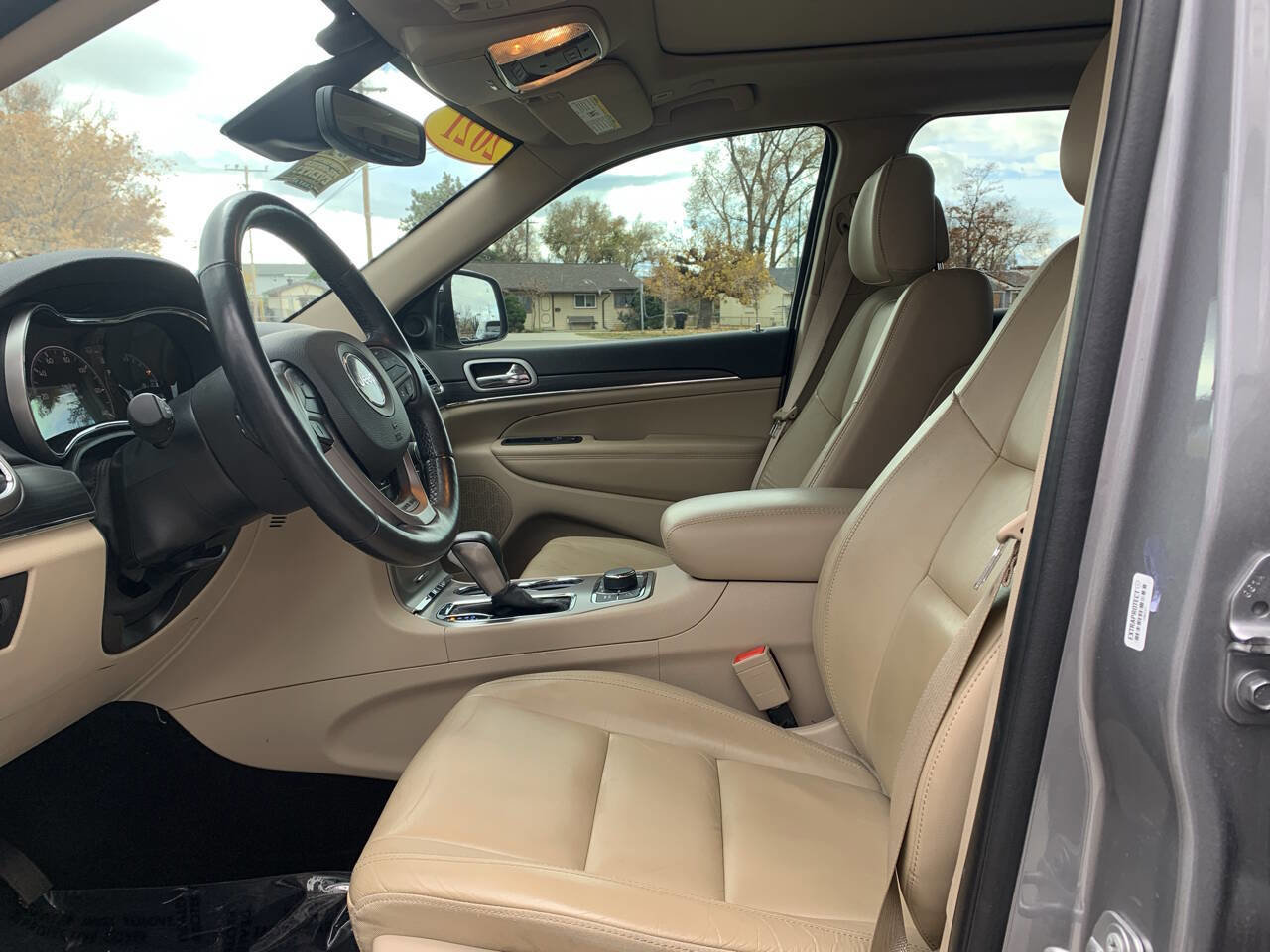 Used 2021 Jeep Grand Cherokee Limited w/ Sun & Sound Group image 7