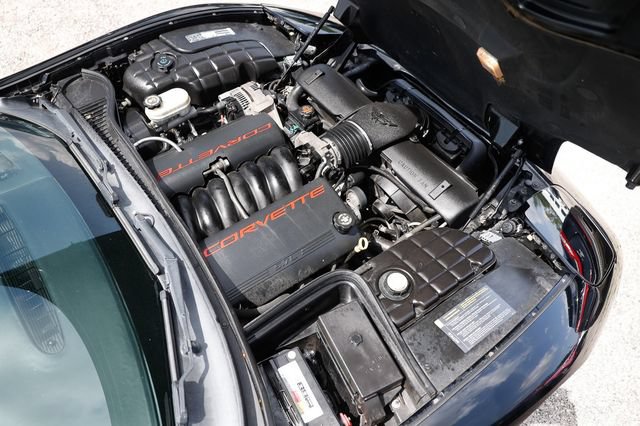 Used 2001 Chevrolet Corvette Convertible w/ Preferred Equipment Group2 RWD image 42