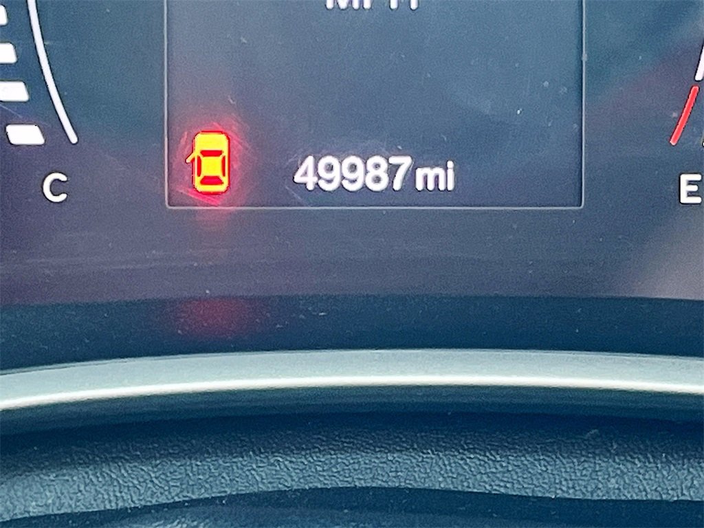 Used 2019 Jeep Compass Sport image 12