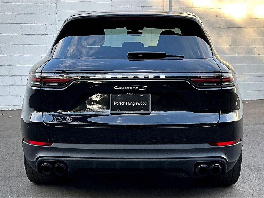 Certified 2023 Porsche Cayenne S Platinum image 9