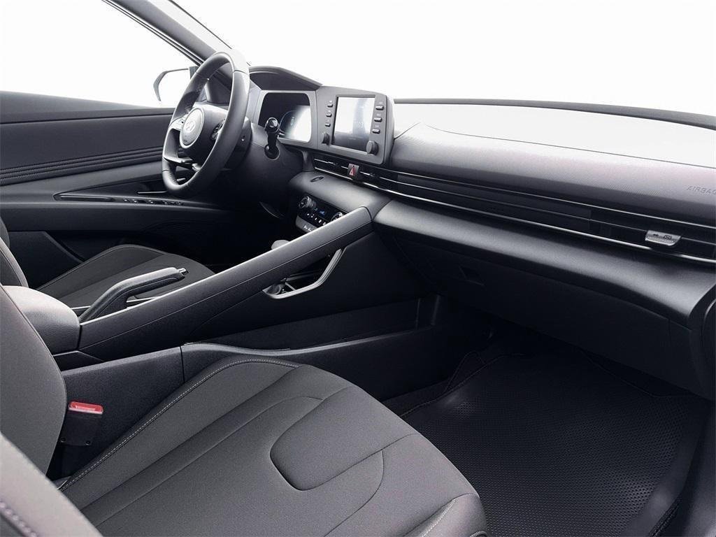 New 2026 Hyundai Elantra Sport image 15