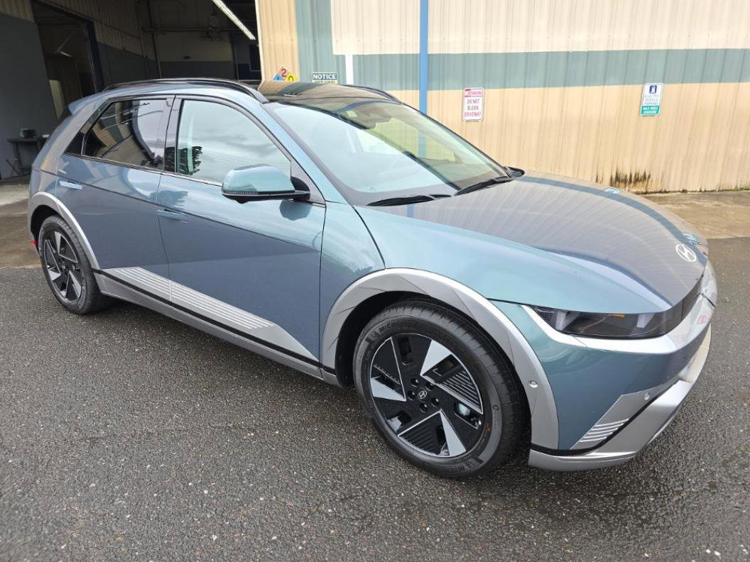 Certified 2026 Hyundai Ioniq 5 Limited image 3