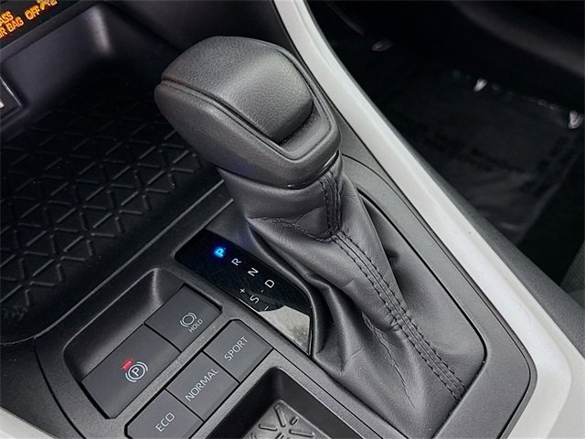 Certified 2025 Toyota RAV4 LE image 16