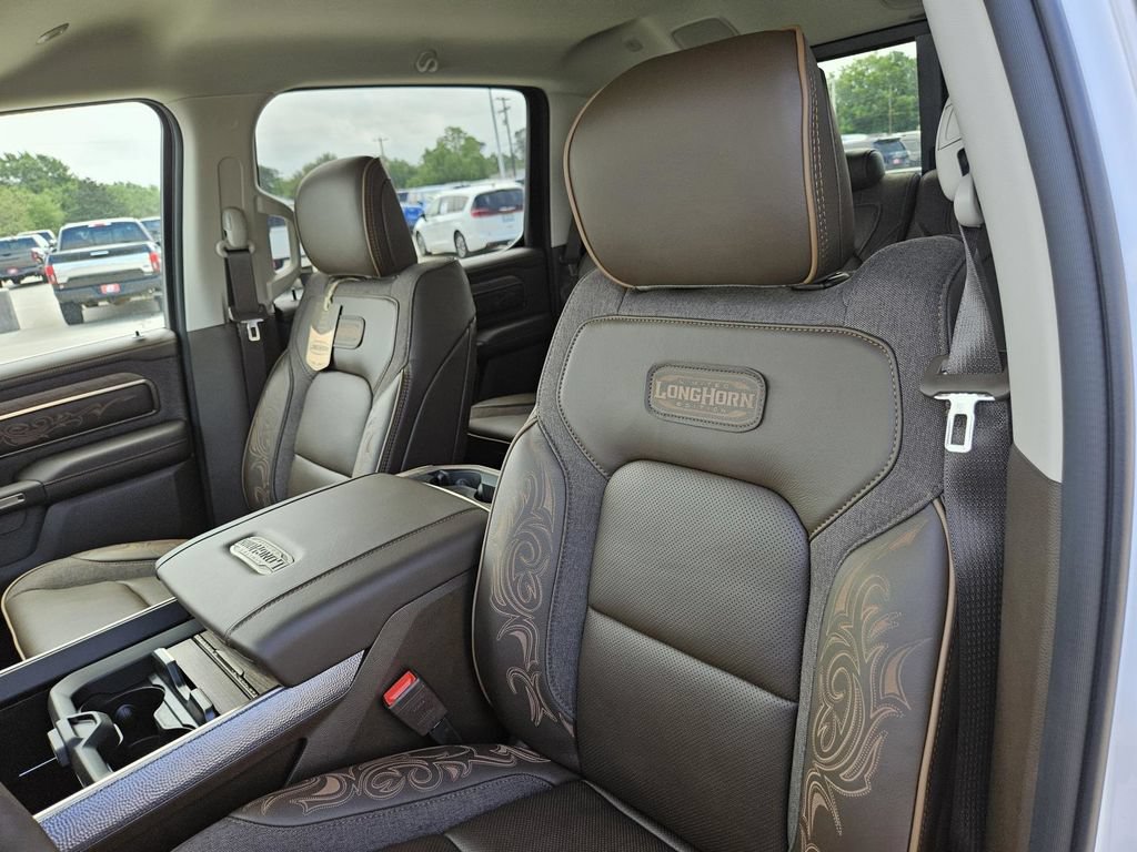 Used 2026 RAM 1500 Limited AWD/4WD image 15
