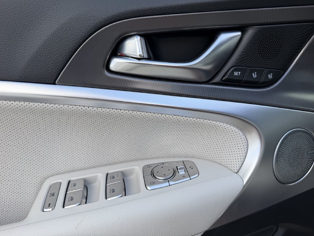 New 2026 Genesis G70 3.3T Sport Prestige RWD image 11