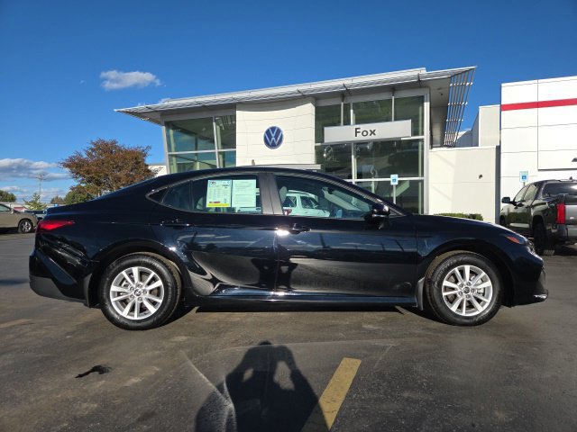 Used 2025 Toyota Camry LE w/ Convenience Package AWD/4WD image 9