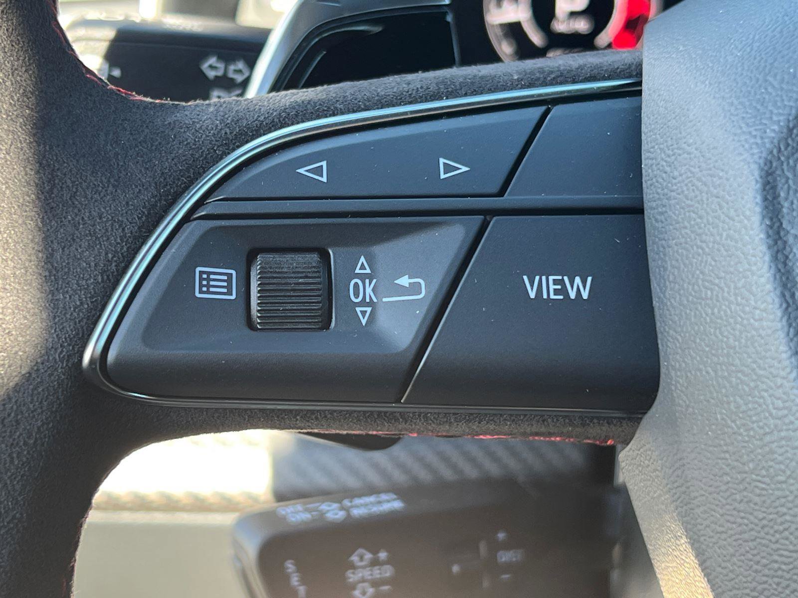 New 2025 Audi RS Q8 performance AWD/4WD image 18