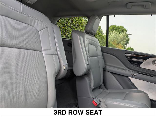 Certified 2020 Lincoln Aviator Reserve w/ Equipment Group 201A image 25