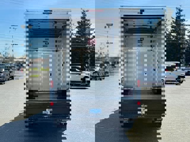 Used 2023 Ford Transit 350 DRW image 9