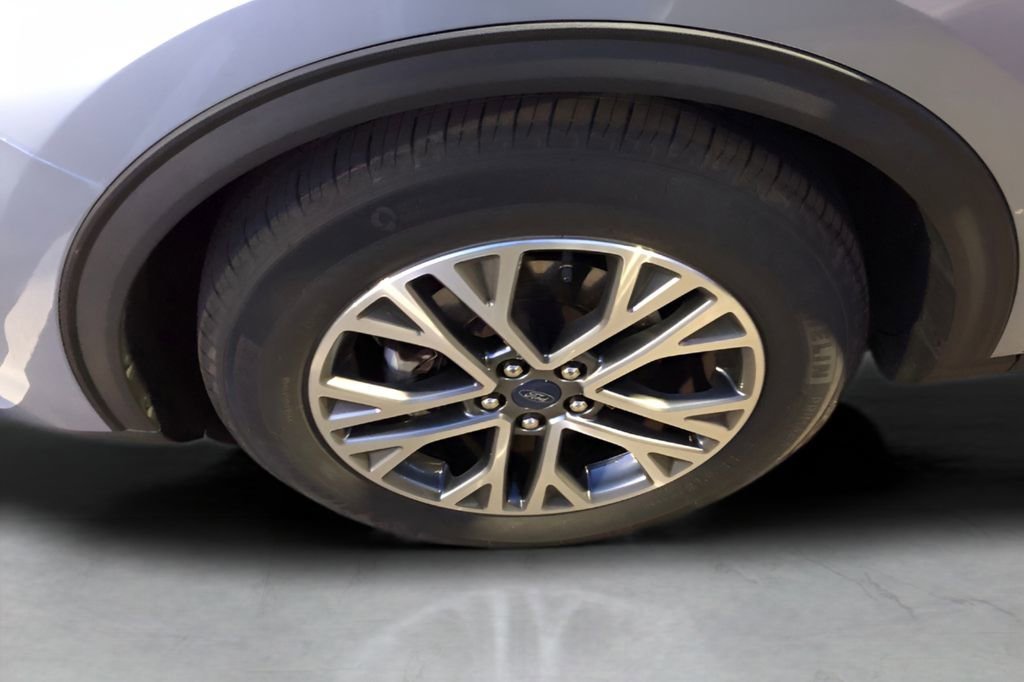 Used 2022 Ford Escape SEL image 24