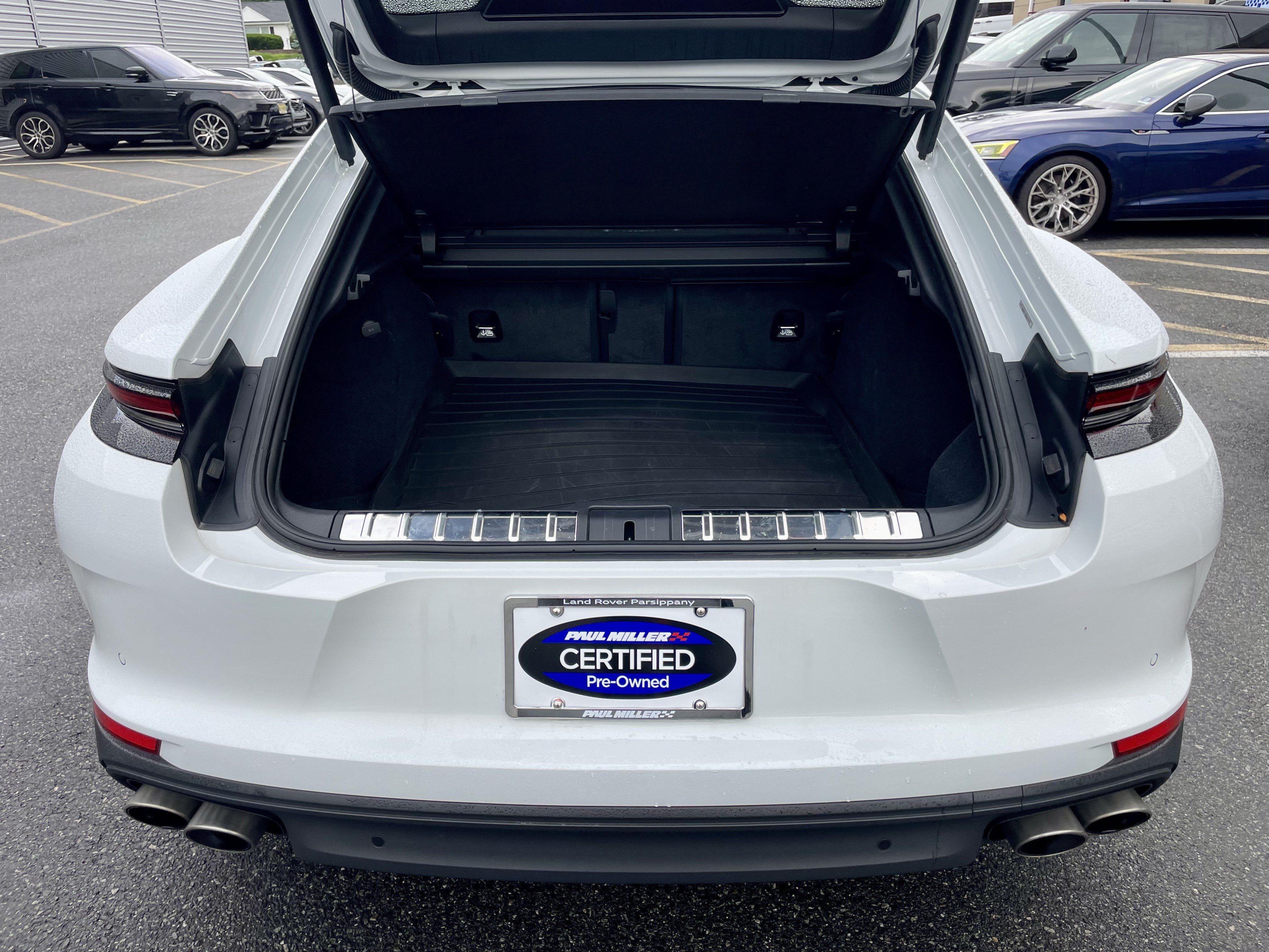 Used 2024 Porsche Panamera 4 AWD/4WD image 36