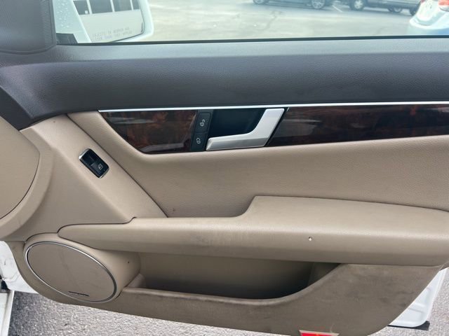 Used 2013 Mercedes-Benz C 300 4MATIC Sedan image 31