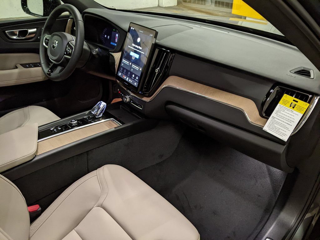 New 2026 Volvo XC60 T8 Core w/ Climate Package AWD/4WD image 21