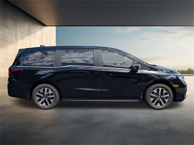 New 2026 Honda Odyssey EX-L image 3