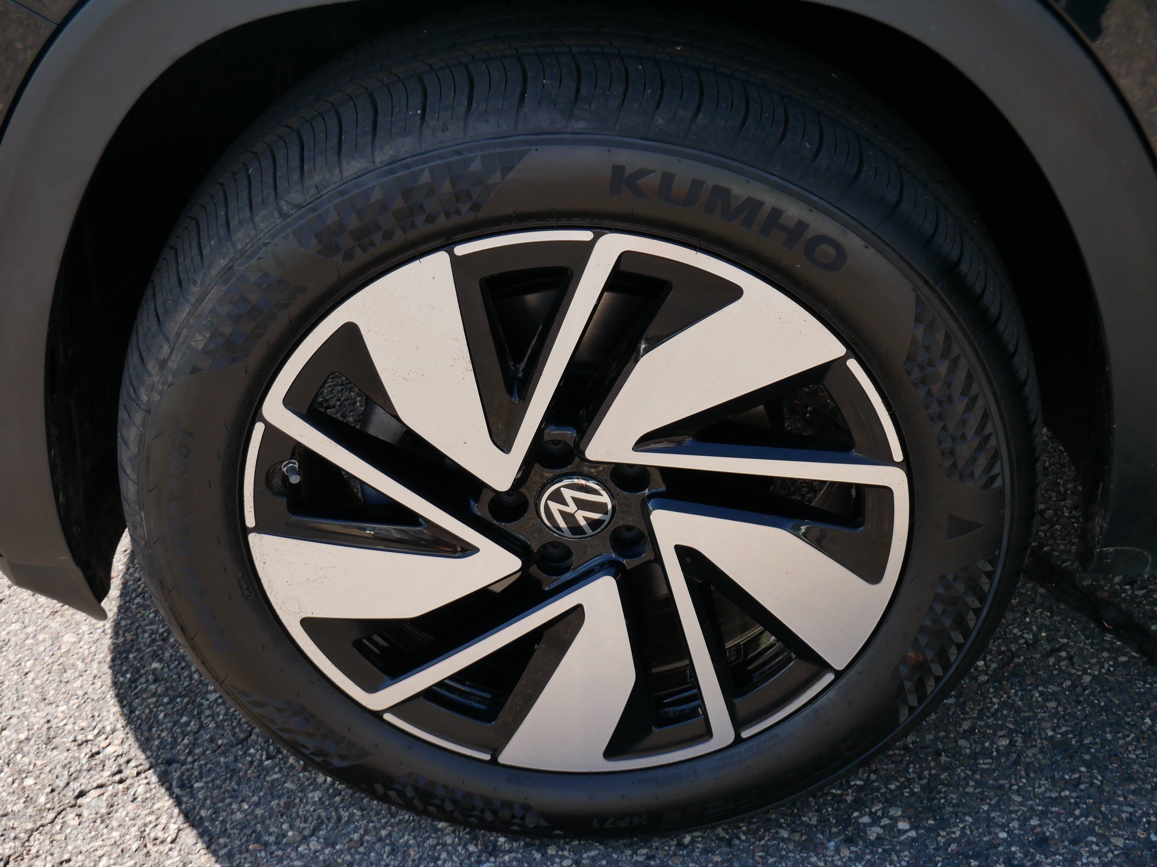 Certified 2024 Volkswagen Atlas SE AWD/4WD image 18
