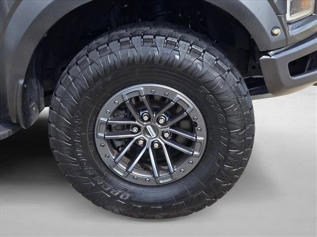 Used 2019 Ford F150 Raptor w/ Equipment Group 802A Luxury image 23