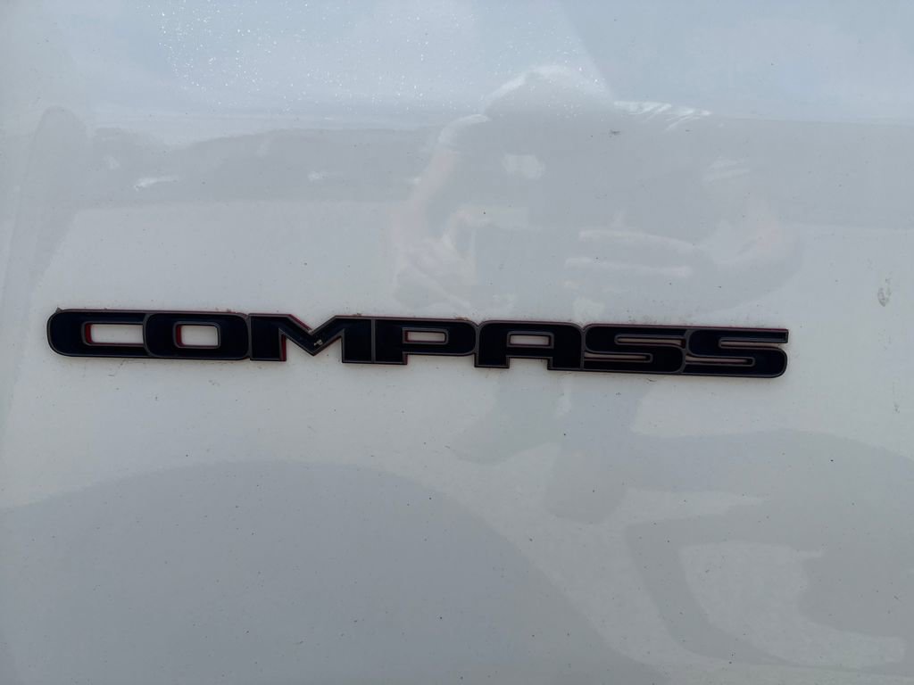 Used 2017 Jeep Compass Trailhawk w/ Navigation Group AWD/4WD image 53