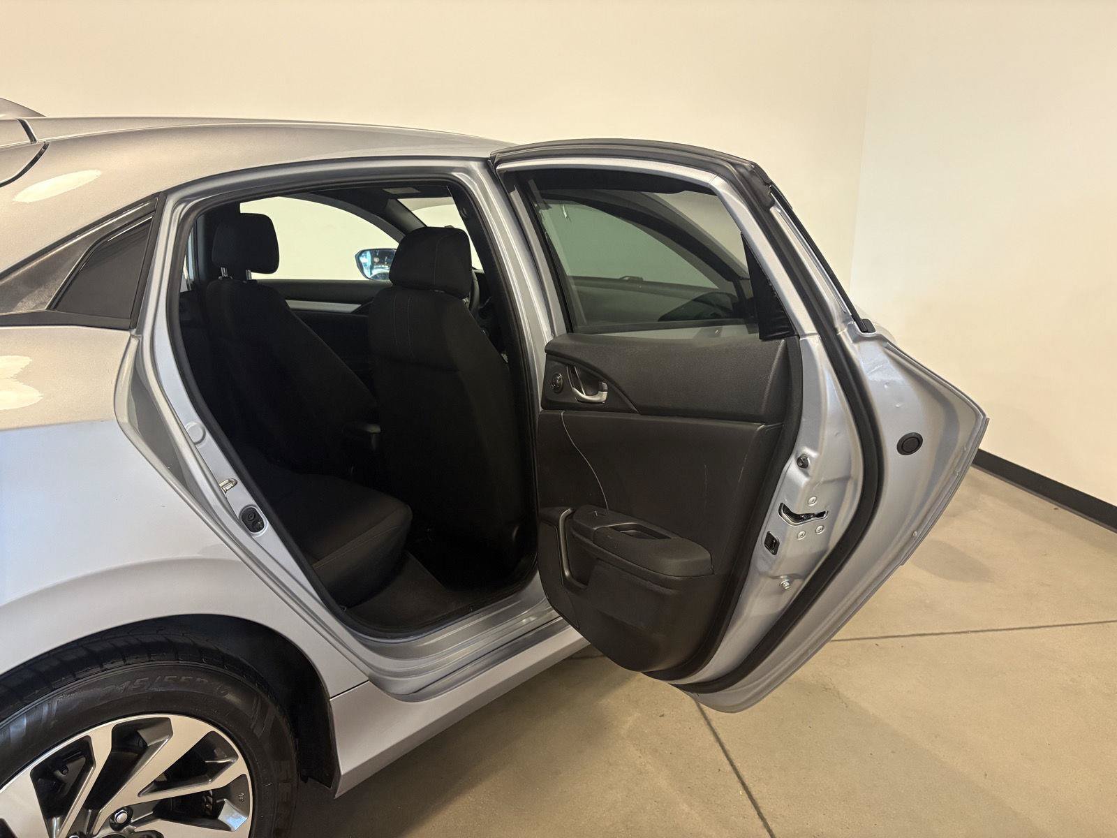 Used 2018 Honda Civic LX image 33