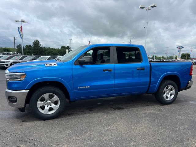 Used 2025 RAM 1500 Big Horn AWD/4WD image 3