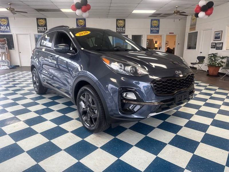 Used 2020 Kia Sportage S w/ S Sunroof Package AWD/4WD image 1