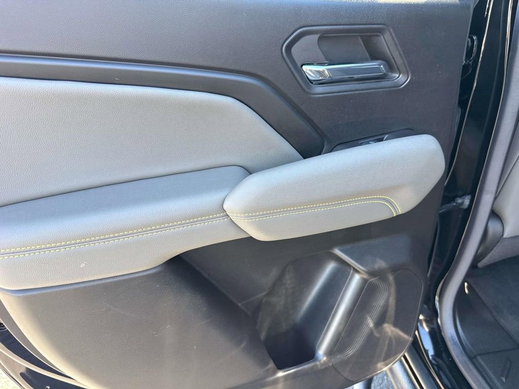 Used 2024 Chevrolet Colorado ZR2 w/ Technology Package image 11