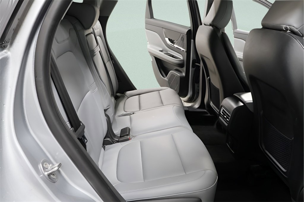 Used 2022 Lincoln Corsair FWD image 30