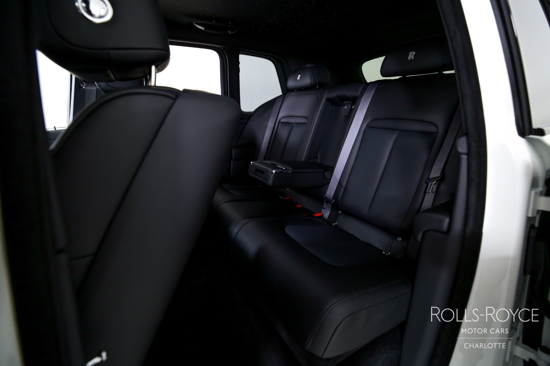 New 2026 Rolls-Royce Cullinan AWD/4WD image 19