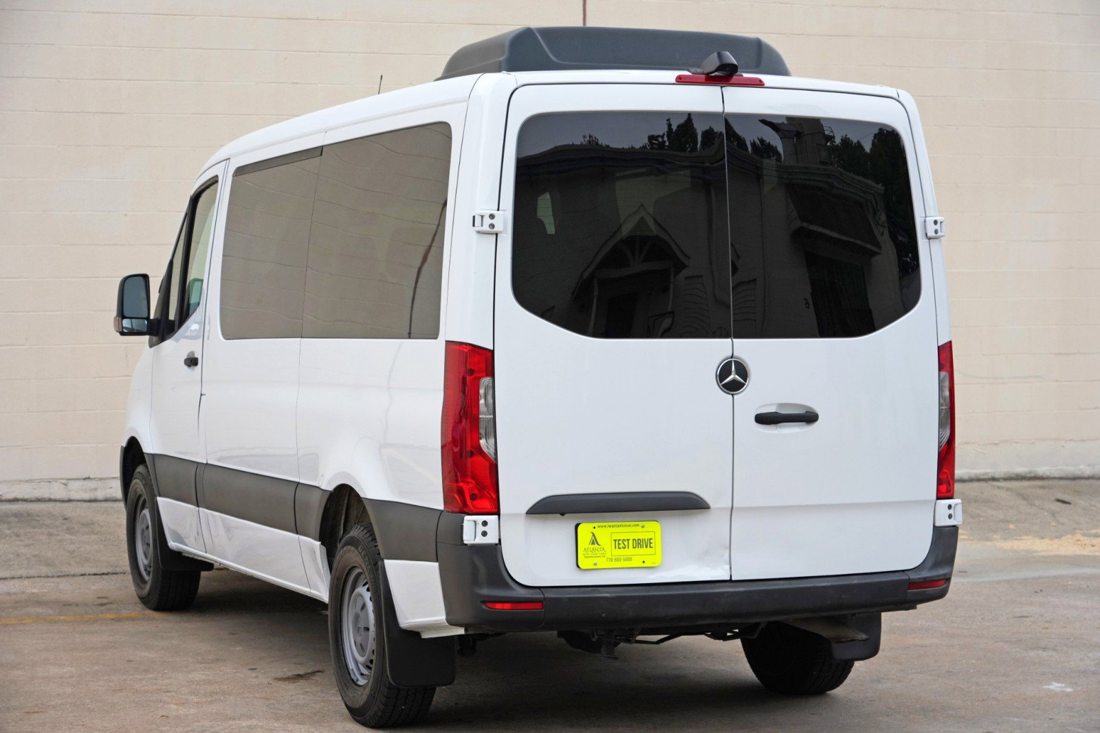 Used 2020 Mercedes-Benz Sprinter 2500 image 42