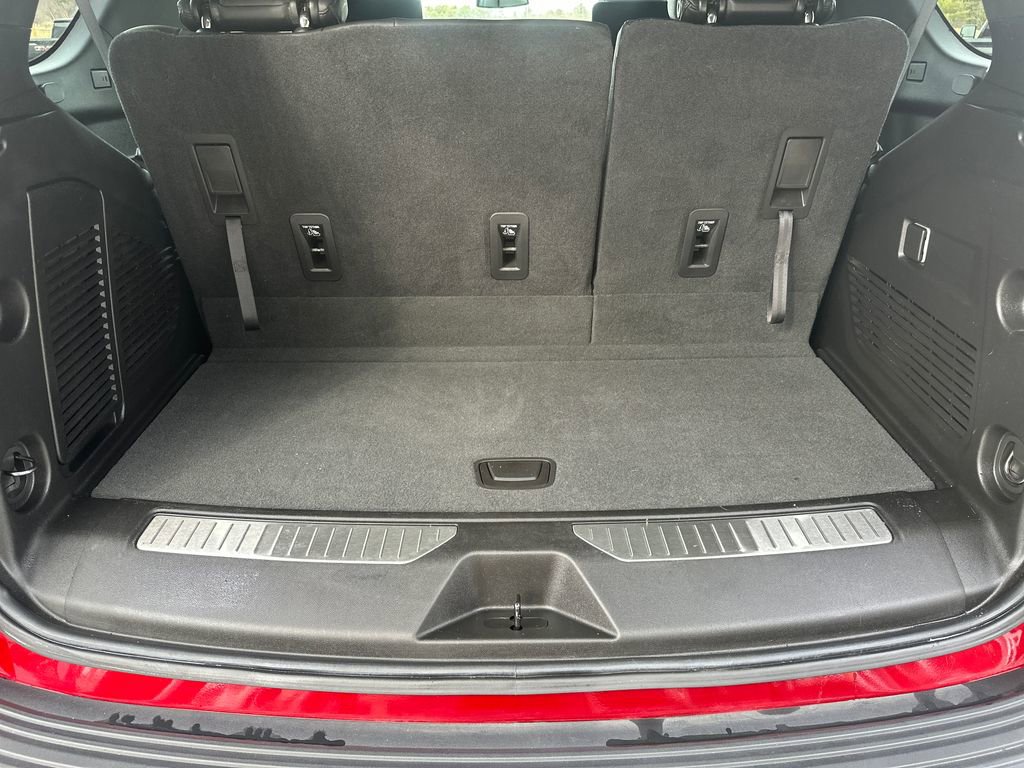 Used 2021 Chevrolet Tahoe Z71 w/ Rear Media and Nav Package image 14