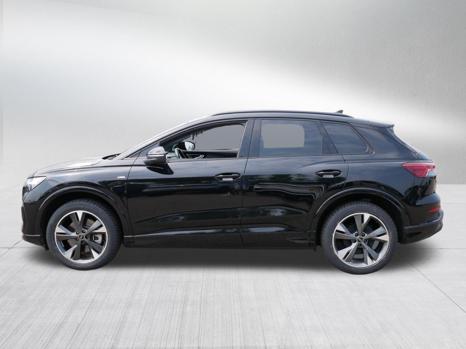 Used 2023 Audi Q4 e-tron Premium w/ Convenience Package AWD/4WD image 4