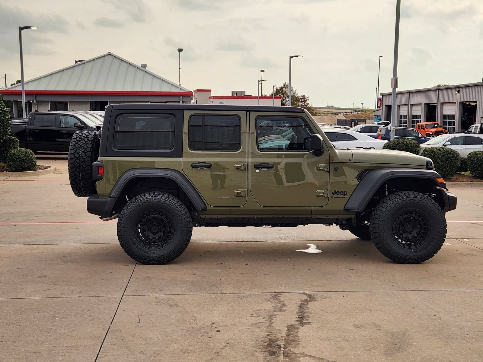 New 2026 Jeep Wrangler Unlimited Sport AWD/4WD image 7