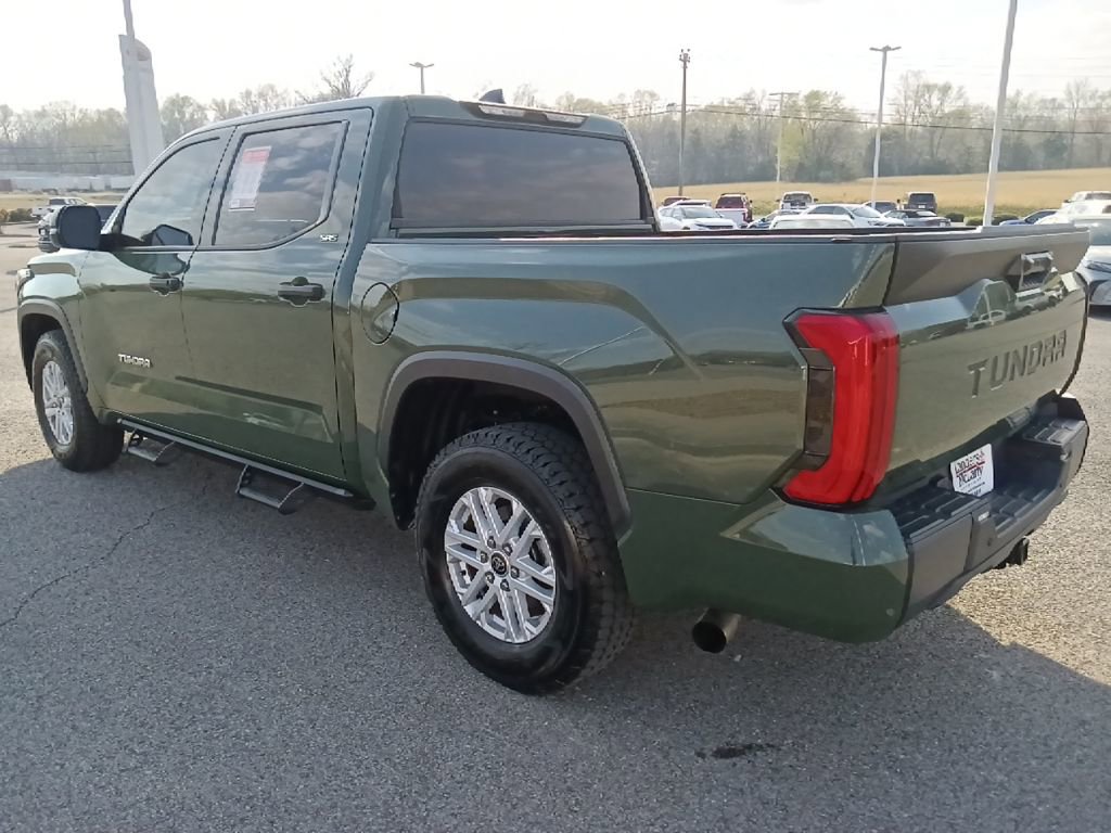 Used 2022 Toyota Tundra SR5 w/ Convenience Package image 5