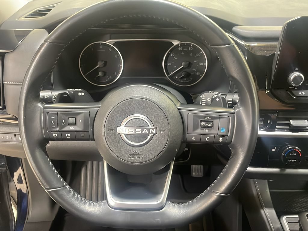 Used 2025 Nissan Pathfinder SV AWD/4WD image 20