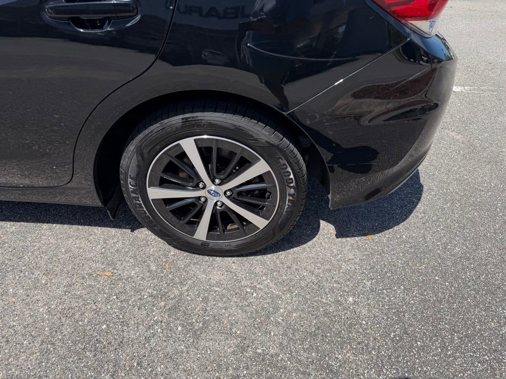 Used 2023 Subaru Impreza Premium image 9