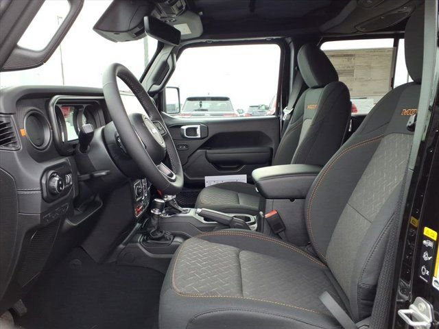New 2026 Jeep Gladiator Mojave w/ Safety Group image 15