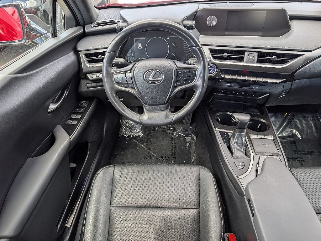 Used 2020 Lexus UX 250h w/ Premium Package AWD/4WD image 23