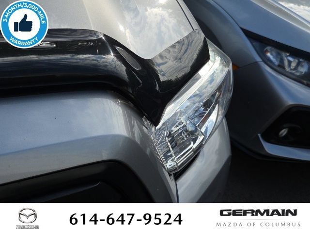 Used 2018 Toyota Tacoma SR w/ SR Convenience Package AWD/4WD image 11