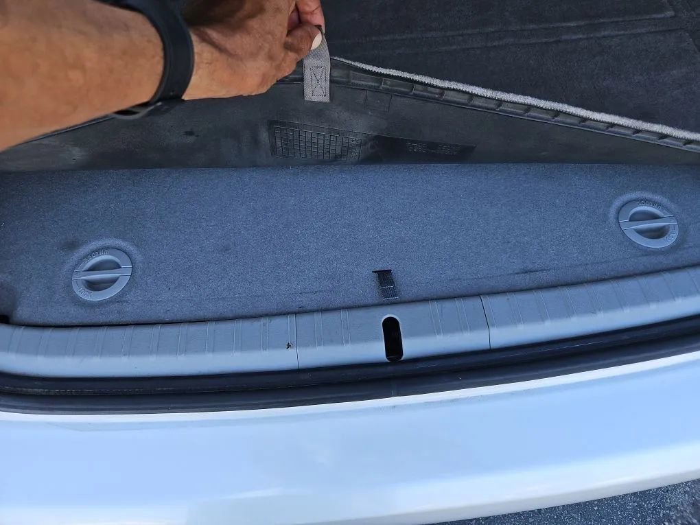 Used 2012 Toyota Prius Four w/ Deluxe Solar Roof Pkg image 21