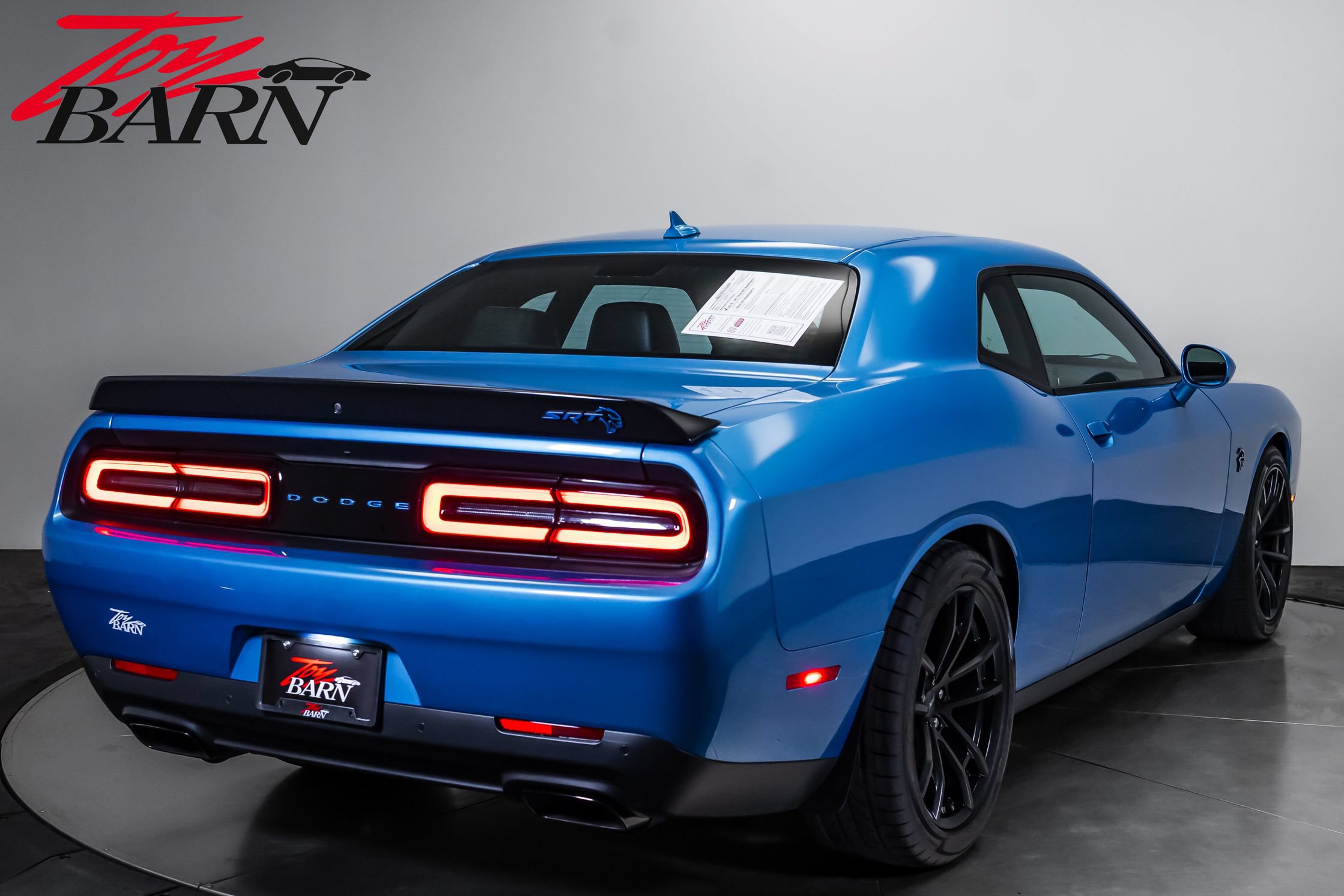 Used 2023 Dodge Challenger SRT Hellcat RWD image 5